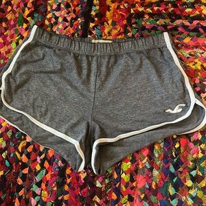 small holister shorts